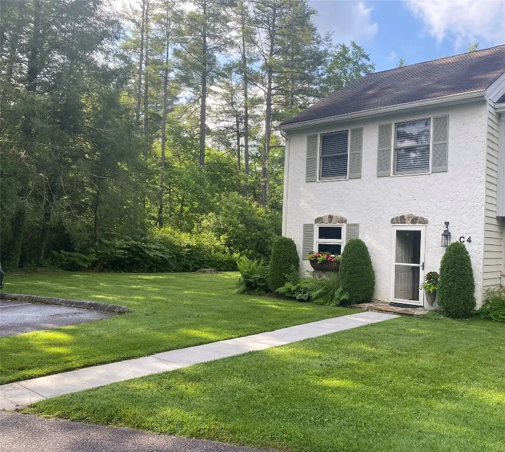 711 Horse Cove Road Highlands NC 28741