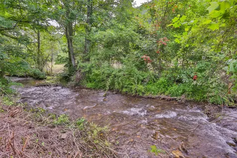 1152 Moses Creek Road Cullowhee NC 28723