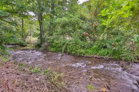 1152 Moses Creek Road Cullowhee NC 28723