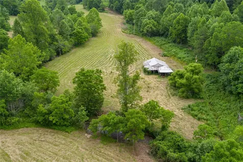 1152 Moses Creek Road Cullowhee NC 28723