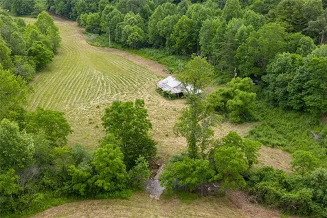 1152 Moses Creek Road Cullowhee NC 28723