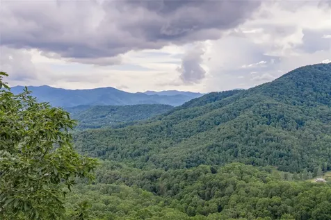 1152 Moses Creek Road Cullowhee NC 28723