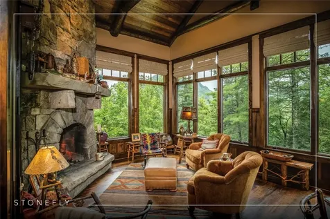 1090 Zeb Alley Road Cashiers NC 28717