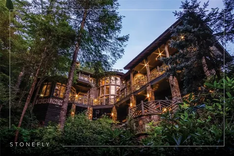 1090 Zeb Alley Road Cashiers NC 28717