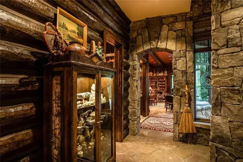 1090 Zeb Alley Road Cashiers NC 28717