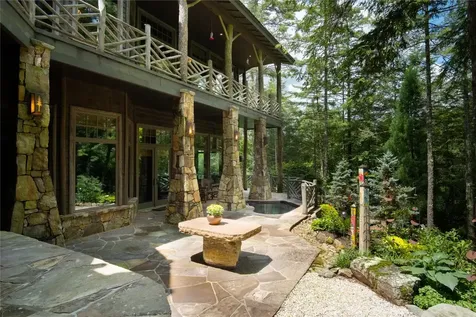 1090 Zeb Alley Road Cashiers NC 28717