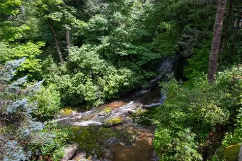 1090 Zeb Alley Road Cashiers NC 28717