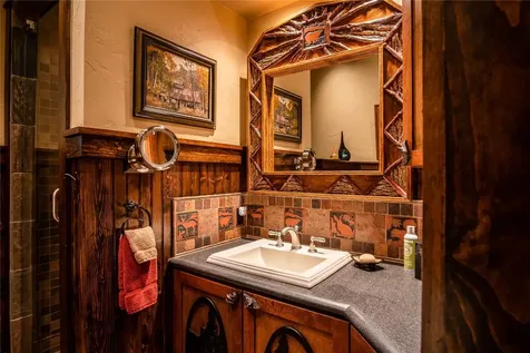 1090 Zeb Alley Road Cashiers NC 28717