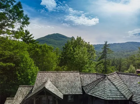 1090 Zeb Alley Road Cashiers NC 28717