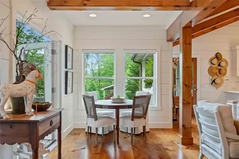 71 Bustle Lane Cashiers NC 28717