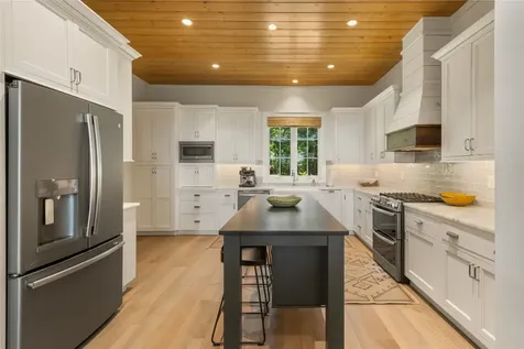 185 Glenridge Road Glenville NC 28736