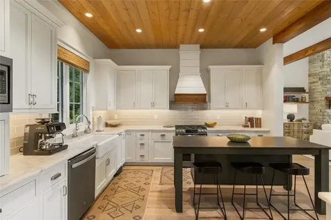 185 Glenridge Road Glenville NC 28736