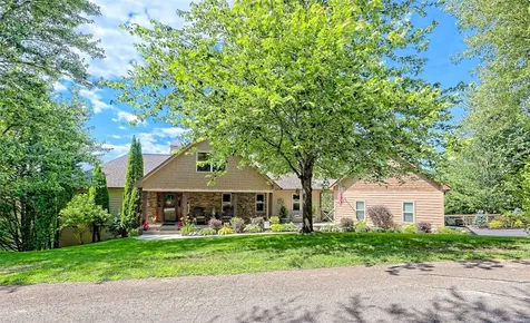 300 Deer Ridge Road Franklin NC 28734