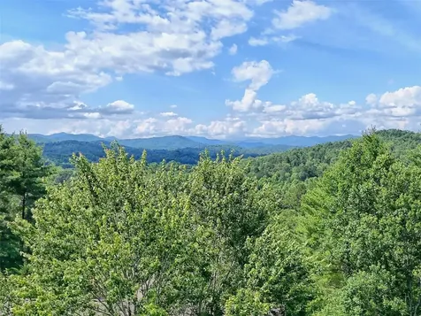 300 Deer Ridge Road Franklin NC 28734