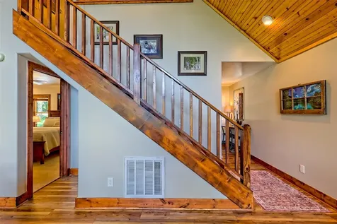 300 Deer Ridge Road Franklin NC 28734