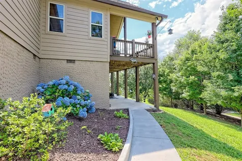 300 Deer Ridge Road Franklin NC 28734