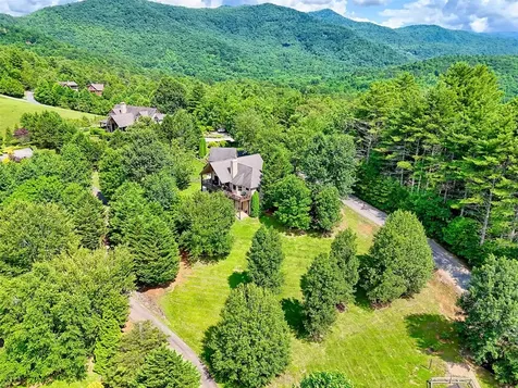 300 Deer Ridge Road Franklin NC 28734