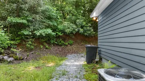 500 Walkingstick Road Highlands NC 28741