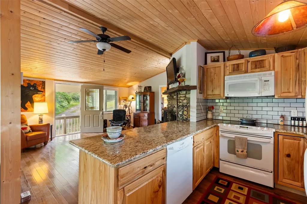 56 Faraway Drive Cullowhee NC 28723