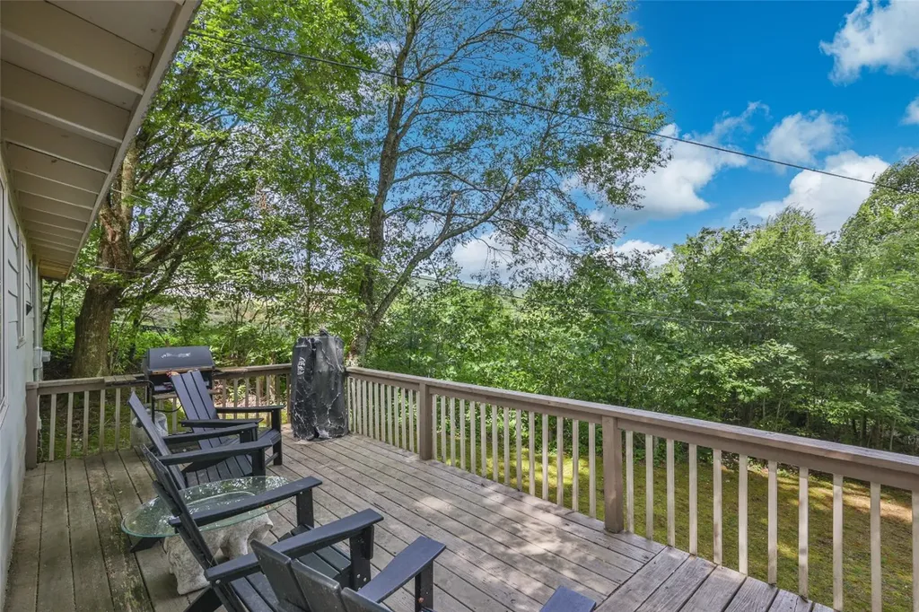 56 Faraway Drive Cullowhee NC 28723