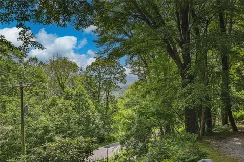 56 Faraway Drive Cullowhee NC 28723