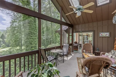 112 Cottage Drive Sapphire NC 28774