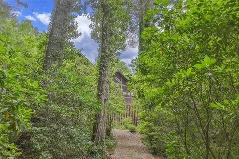 112 Cottage Drive Sapphire NC 28774