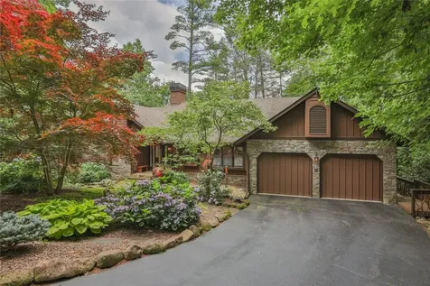 112 Cottage Drive Sapphire NC 28774