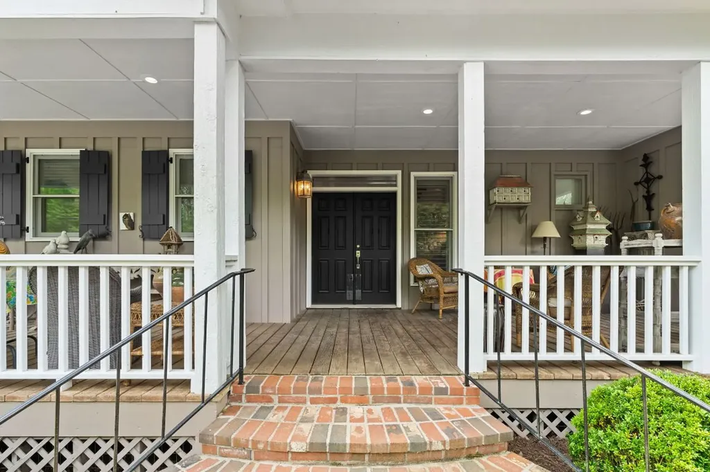 592 Whiteside Mountain Road Highlands NC 28741