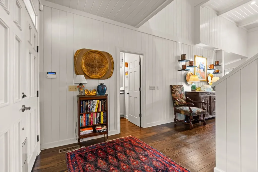 592 Whiteside Mountain Road Highlands NC 28741