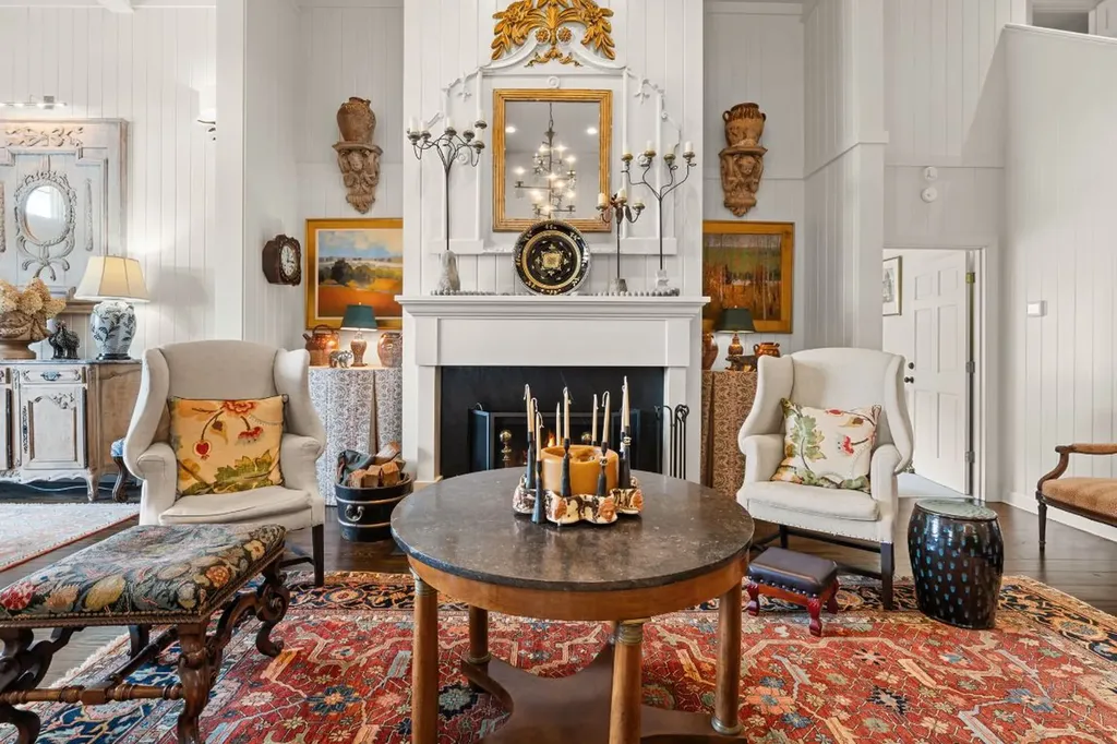 592 Whiteside Mountain Road Highlands NC 28741