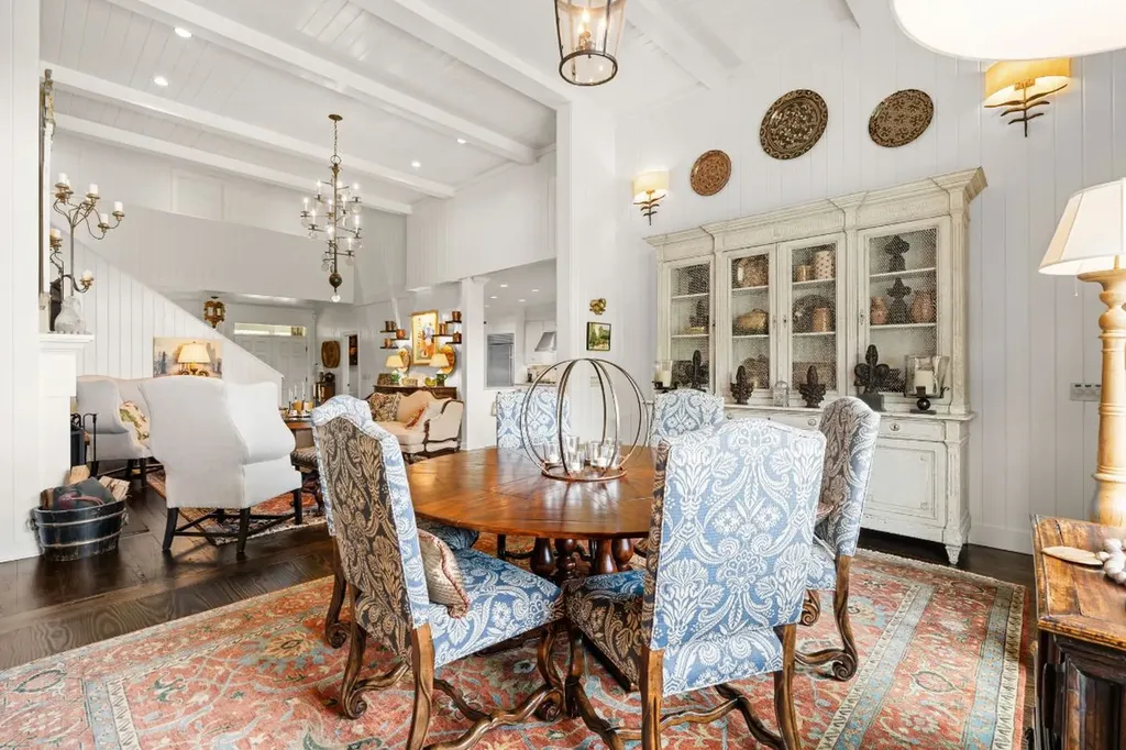 592 Whiteside Mountain Road Highlands NC 28741