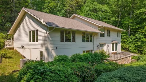 54 Deer Run Highlands NC 28741