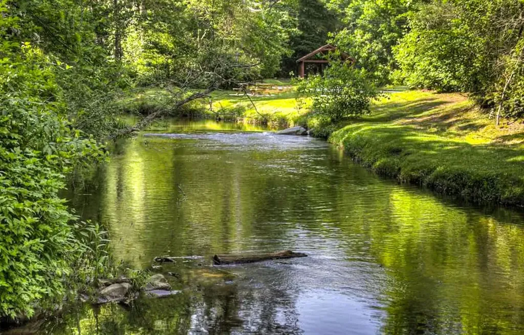 Lot 18 Orchard Way Sapphire NC 28774