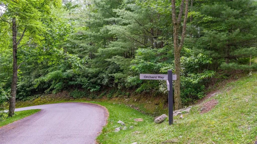 Lot 18 Orchard Way Sapphire NC 28774