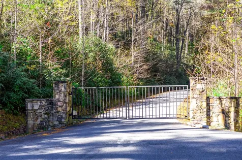 Lot 18 Orchard Way Sapphire NC 28774