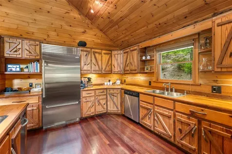696 Strawberry Hill Road Cullowhee NC 28723