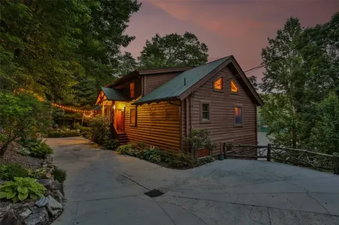 696 Strawberry Hill Road Cullowhee NC 28723