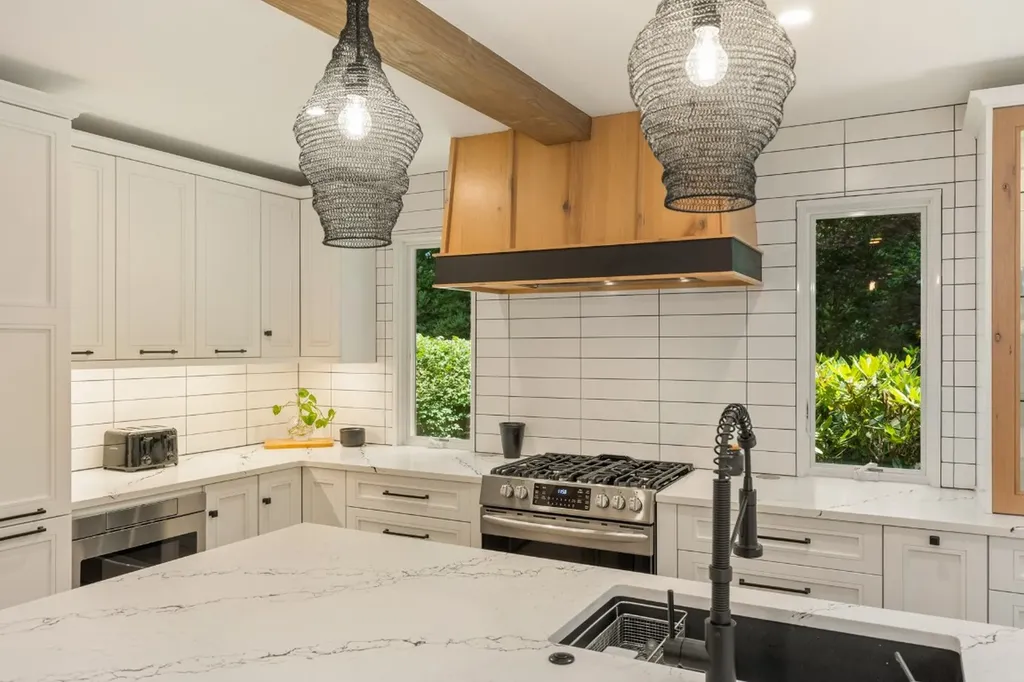 80 Ravenel Point Highlands NC 28741