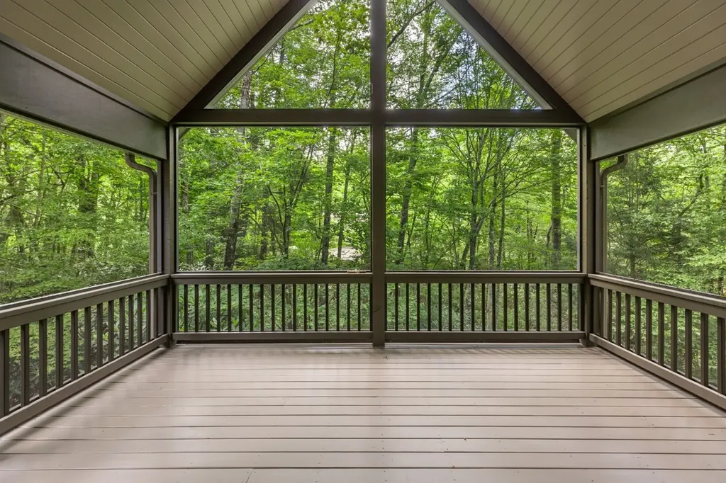 80 Ravenel Point Highlands NC 28741