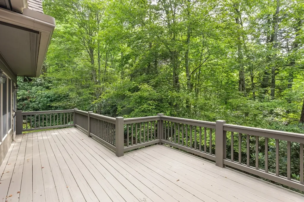 80 Ravenel Point Highlands NC 28741