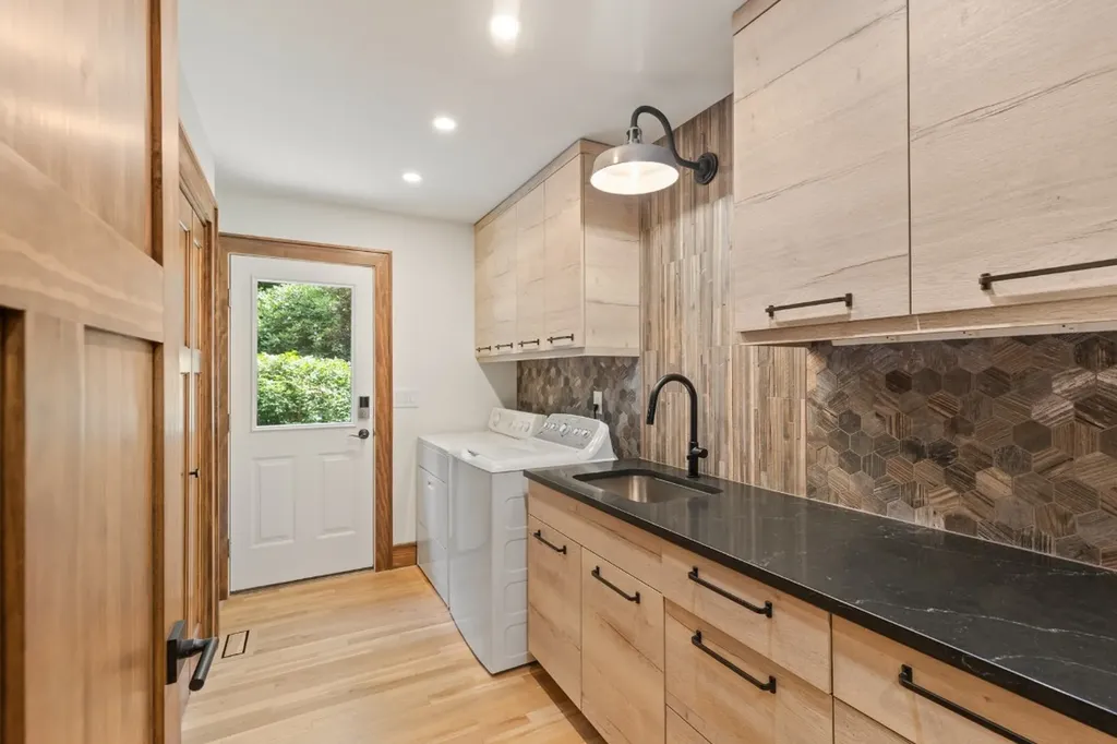 80 Ravenel Point Highlands NC 28741