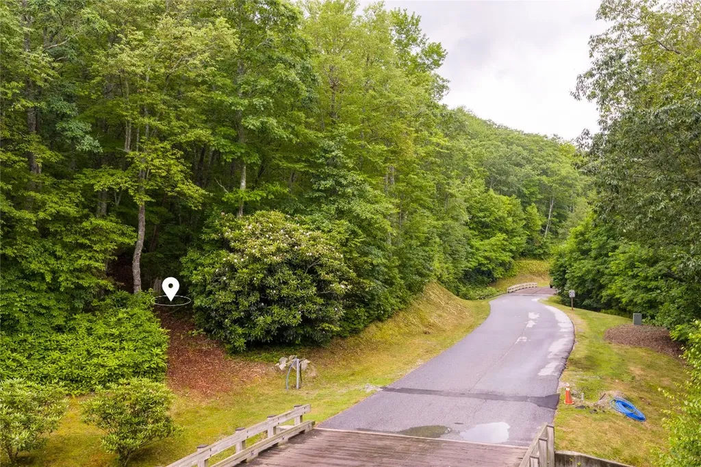 Lot E8 New Settlers Way Glenville NC 28736