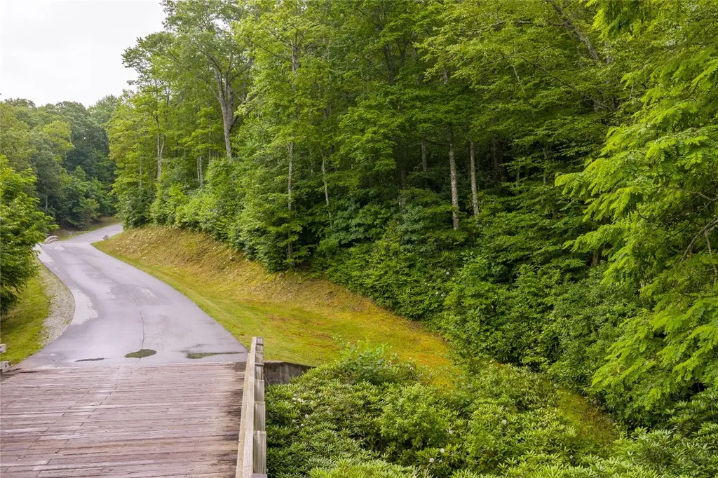 Lot E8 New Settlers Way Glenville NC 28736