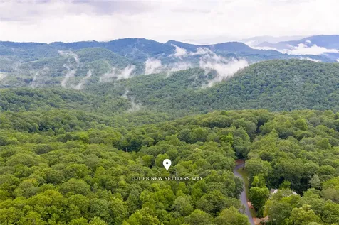 Lot E8 New Settlers Way Glenville NC 28736