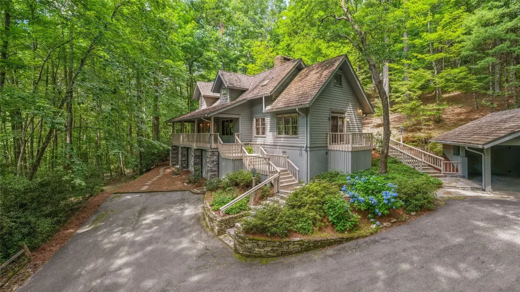 240 Upper Ridge Road Glenville NC 28736