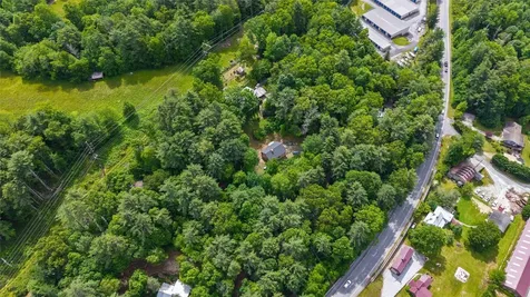 3050 N Highway 107 Cashiers NC 28736