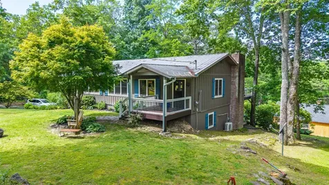 3050 N Highway 107 Cashiers NC 28736