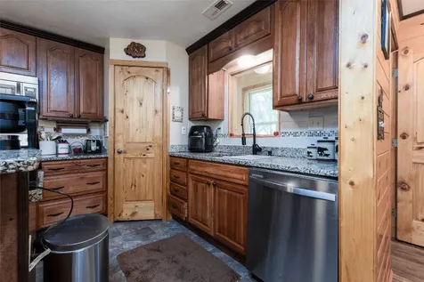 3050 N Highway 107 Cashiers NC 28736