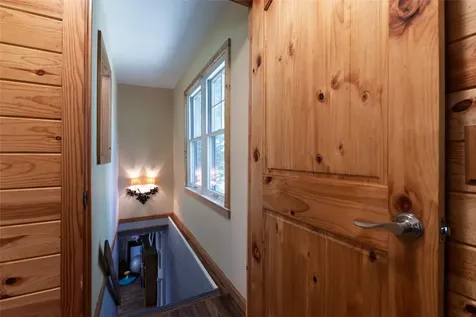 3050 N Highway 107 Cashiers NC 28736